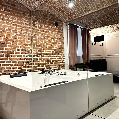 Apartman Sklodowskiej - 700m Main Square Krakkó
